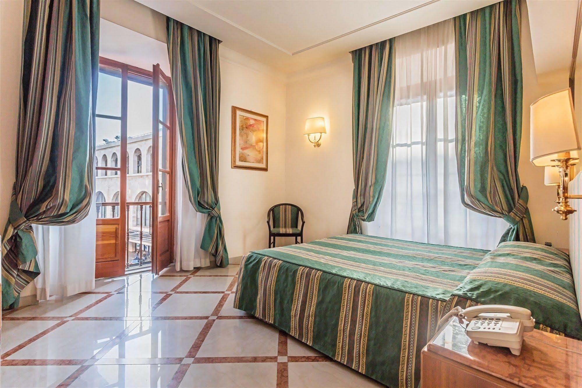 Raeli Hotel Siracusa Roma Exterior foto